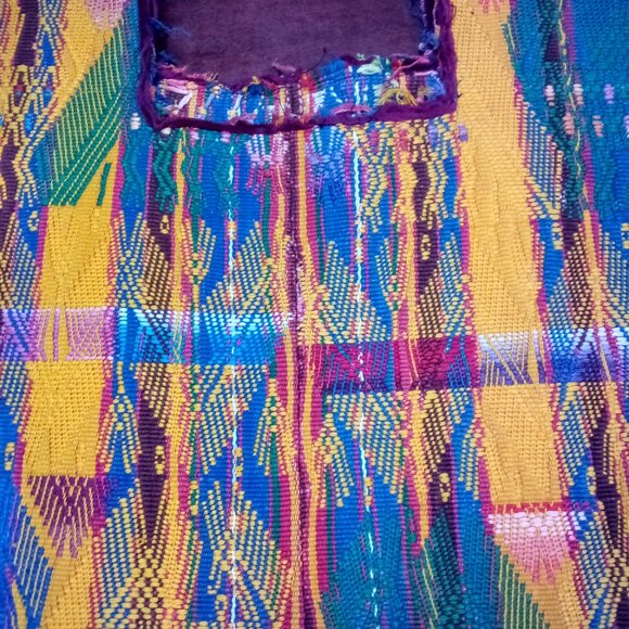 Mayan Huipil - Picture 3 of 4